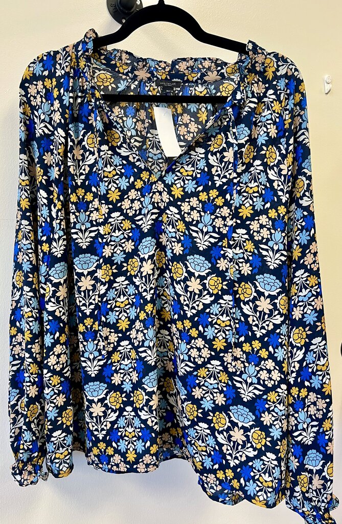 Floral w/ruffle collar