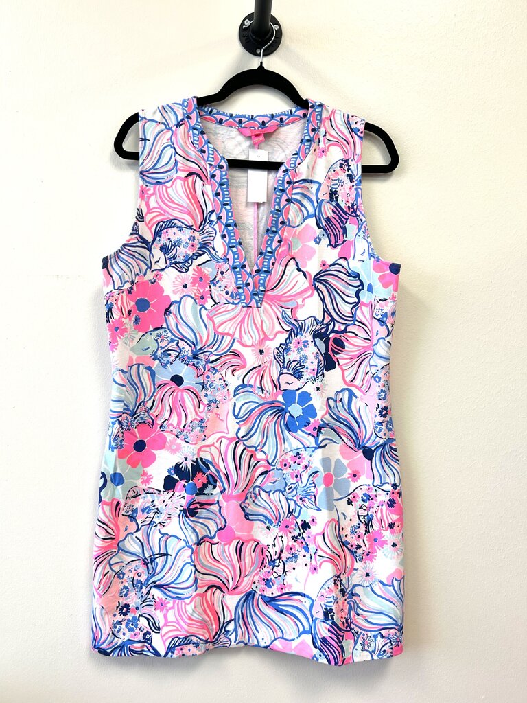 Sleeveless V-neck Fish Print
