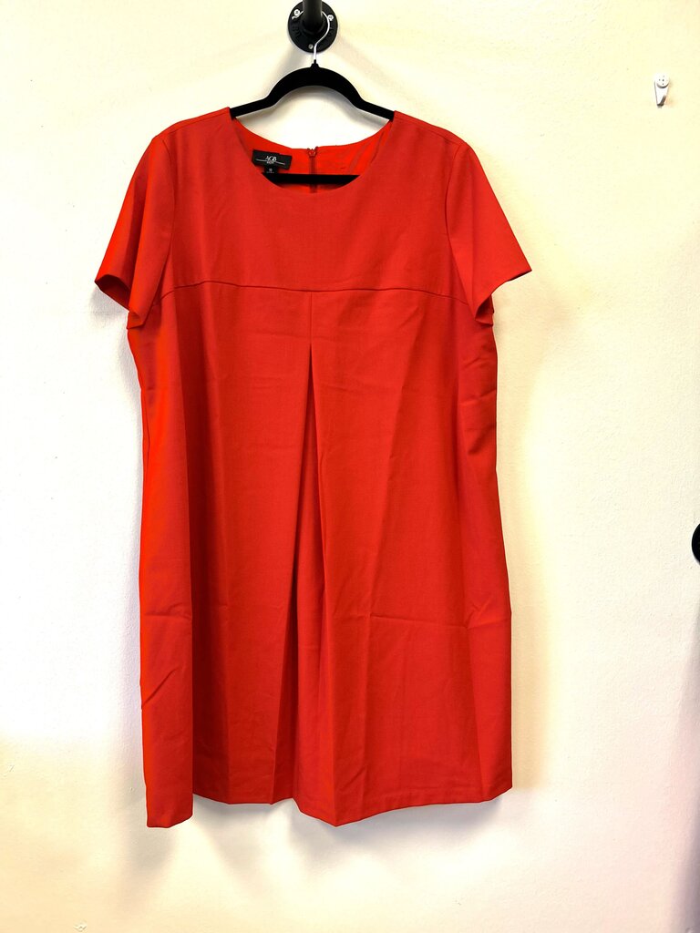 SS Plain w/ center pleat