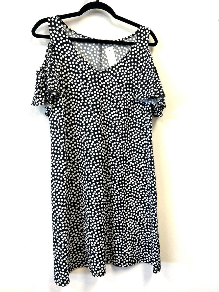 Polka Dot Cold Shoulder