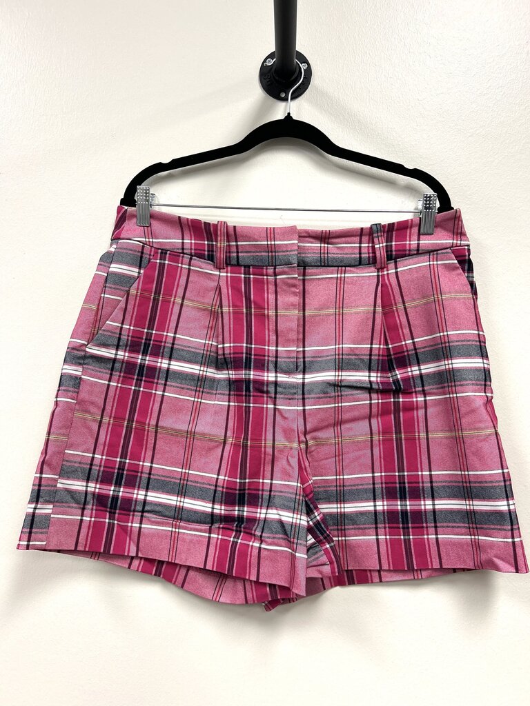 Plaid w/ pockets