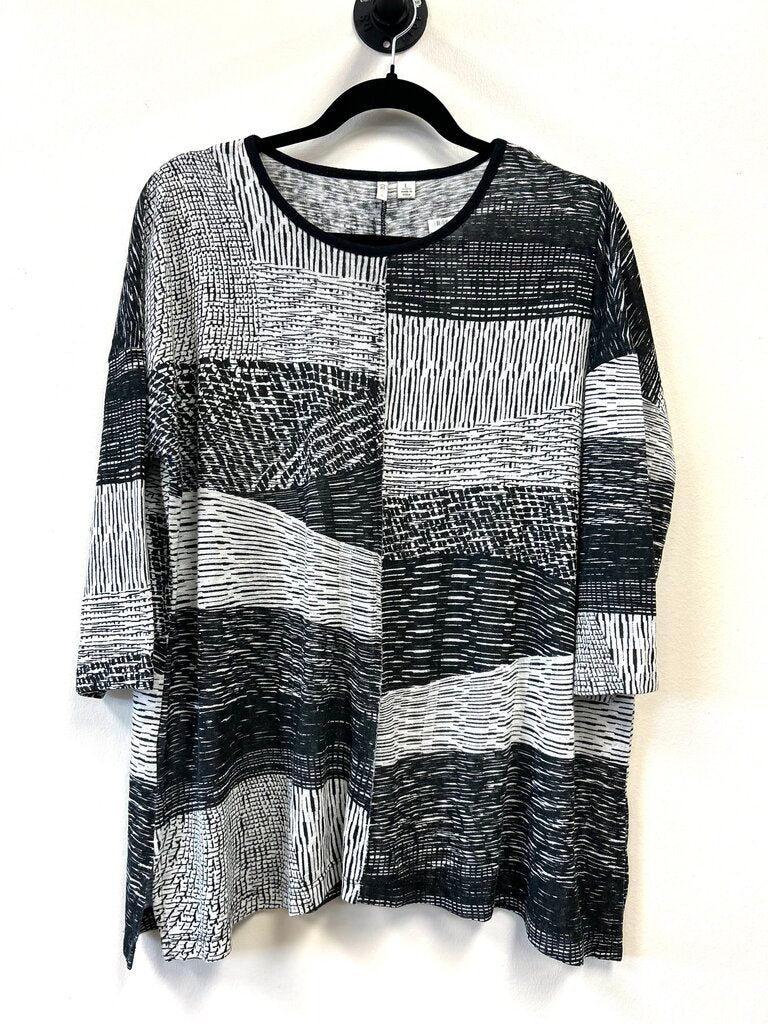 1/2 Sleeve Scoop Neck Abstract Print