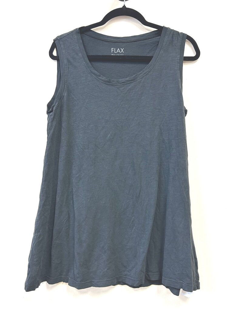 Scoop Neck Tee