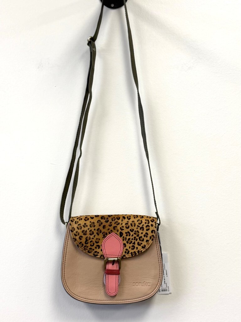 Quinn Crossbody w/ DB