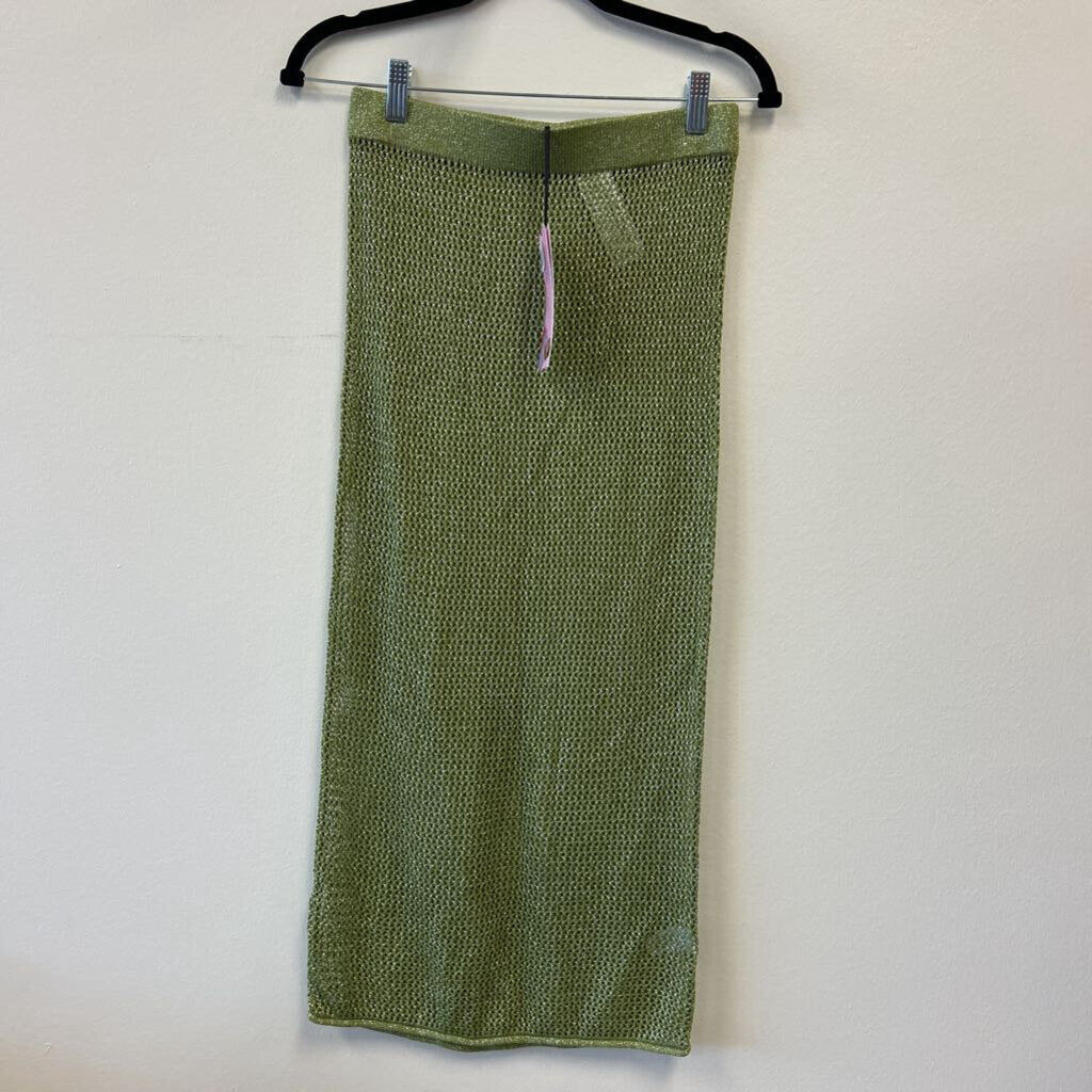 NWT Woven Maxi w/ Metallic