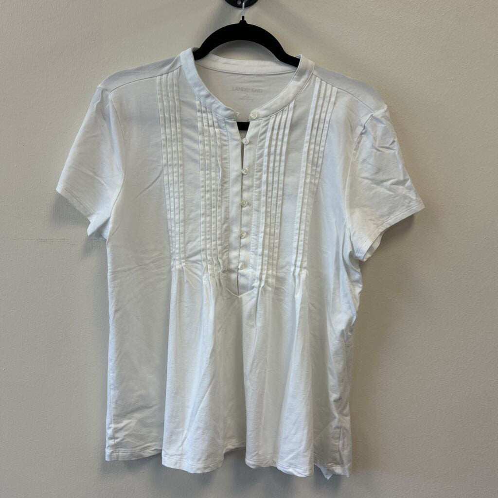 Pleats & 1/2 Button Down