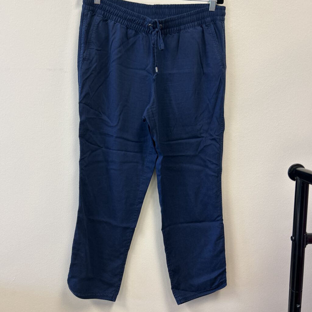 Drawstring & Elastic Waist