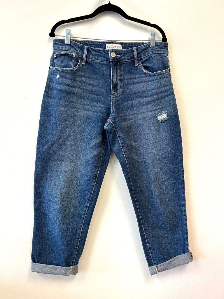 Denim Capri embroidered accent