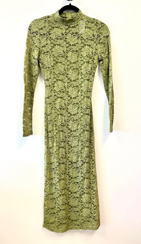 LS Lace High Collar