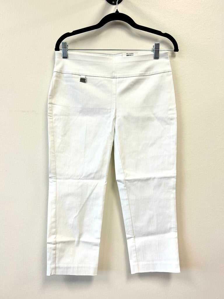 NWT Skinny Leg Tummy Control
