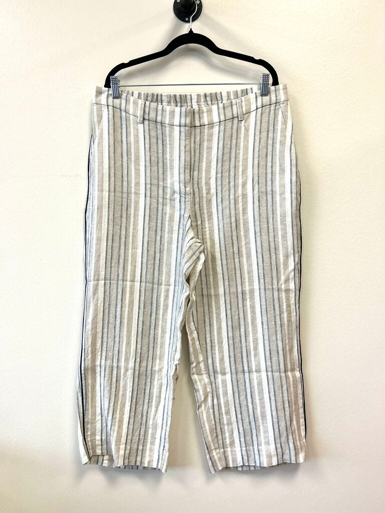 Linen Blend Stripe Capri