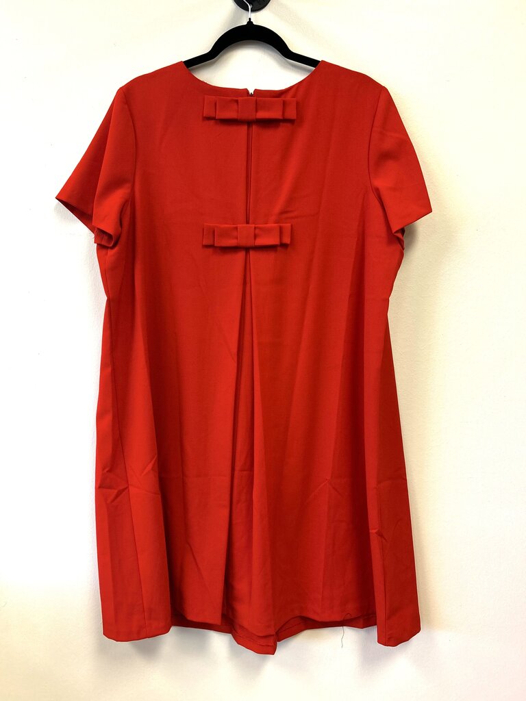 SS Plain w/ center pleat