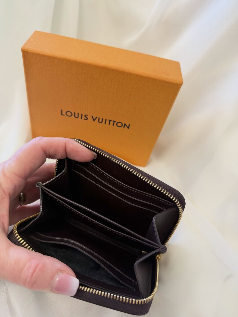 2016 Verni Zippy Wallet