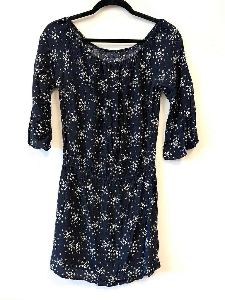 Foral 1/2 Sleeve