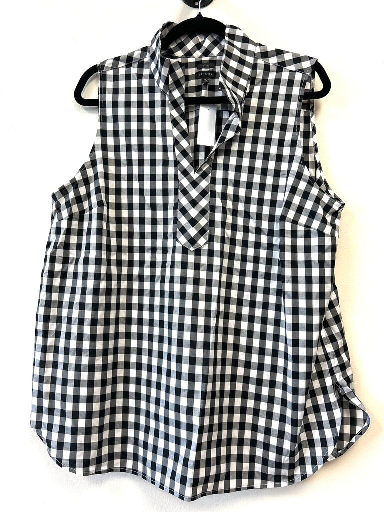 Checkered No Iron V-neck