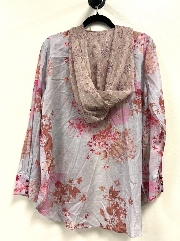 NWT Kimono w/ Hood
