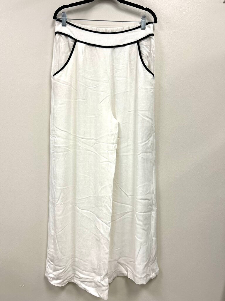 Elastic Waist w/Black Accent