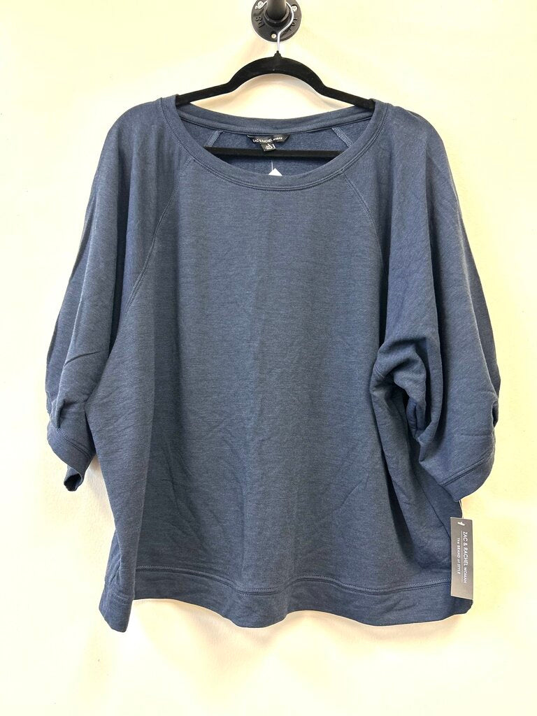 NWT Scoop Neck 1/2 sleeve