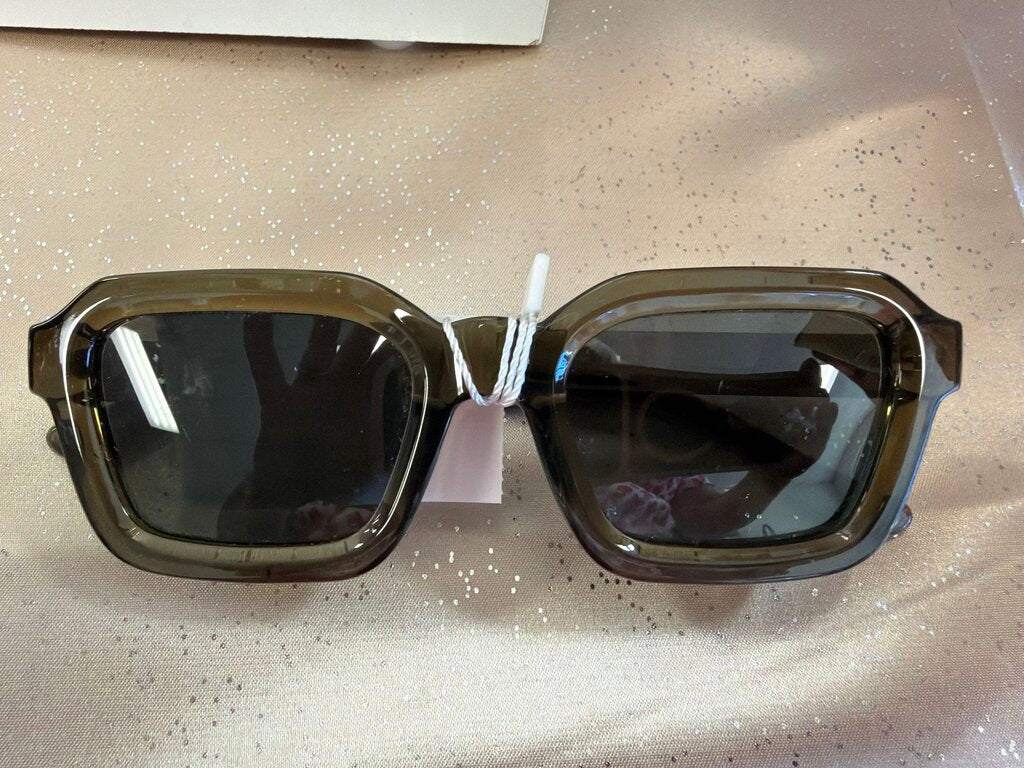 Square Lens Sunnies